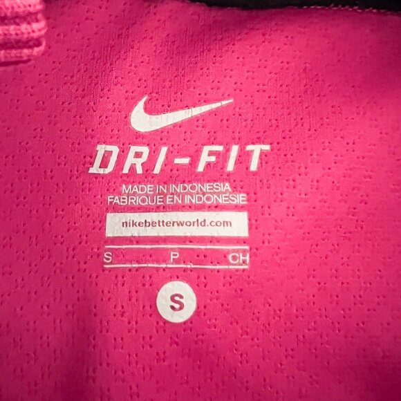 Nike Dri-Fit Fuchsia Zip-Up Outerwear Jacket - Picture 4 of 9
